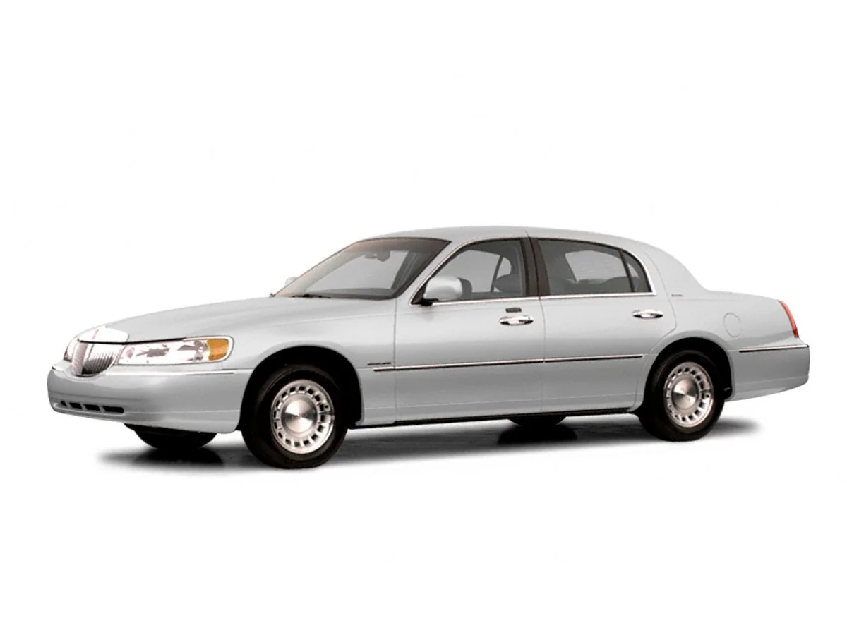Used 2002 Silver Lincoln Cartier image 1