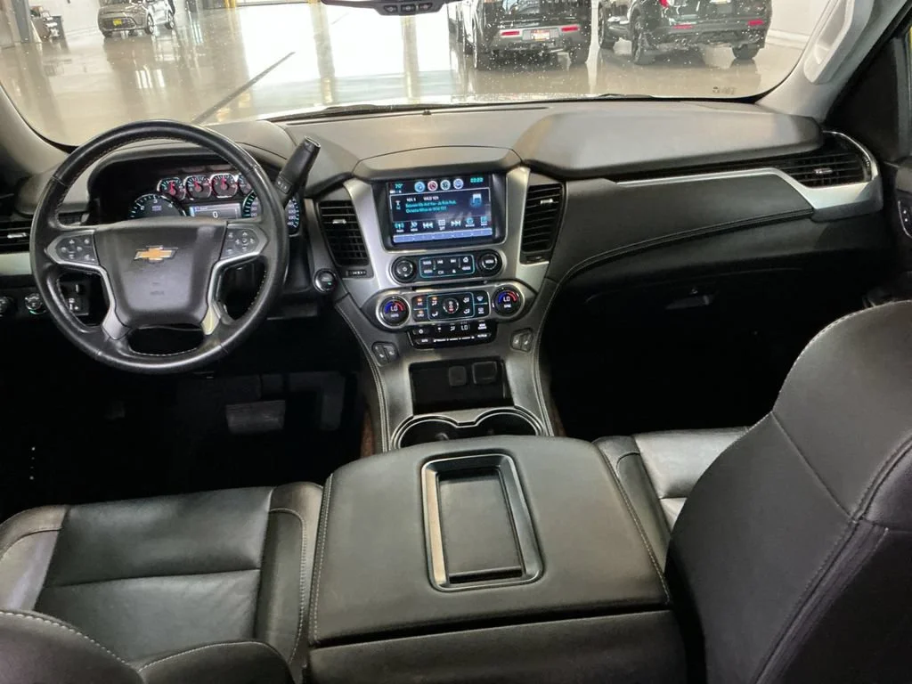 Used 2020 SUMMIT WHITE Chevrolet LT image 21
