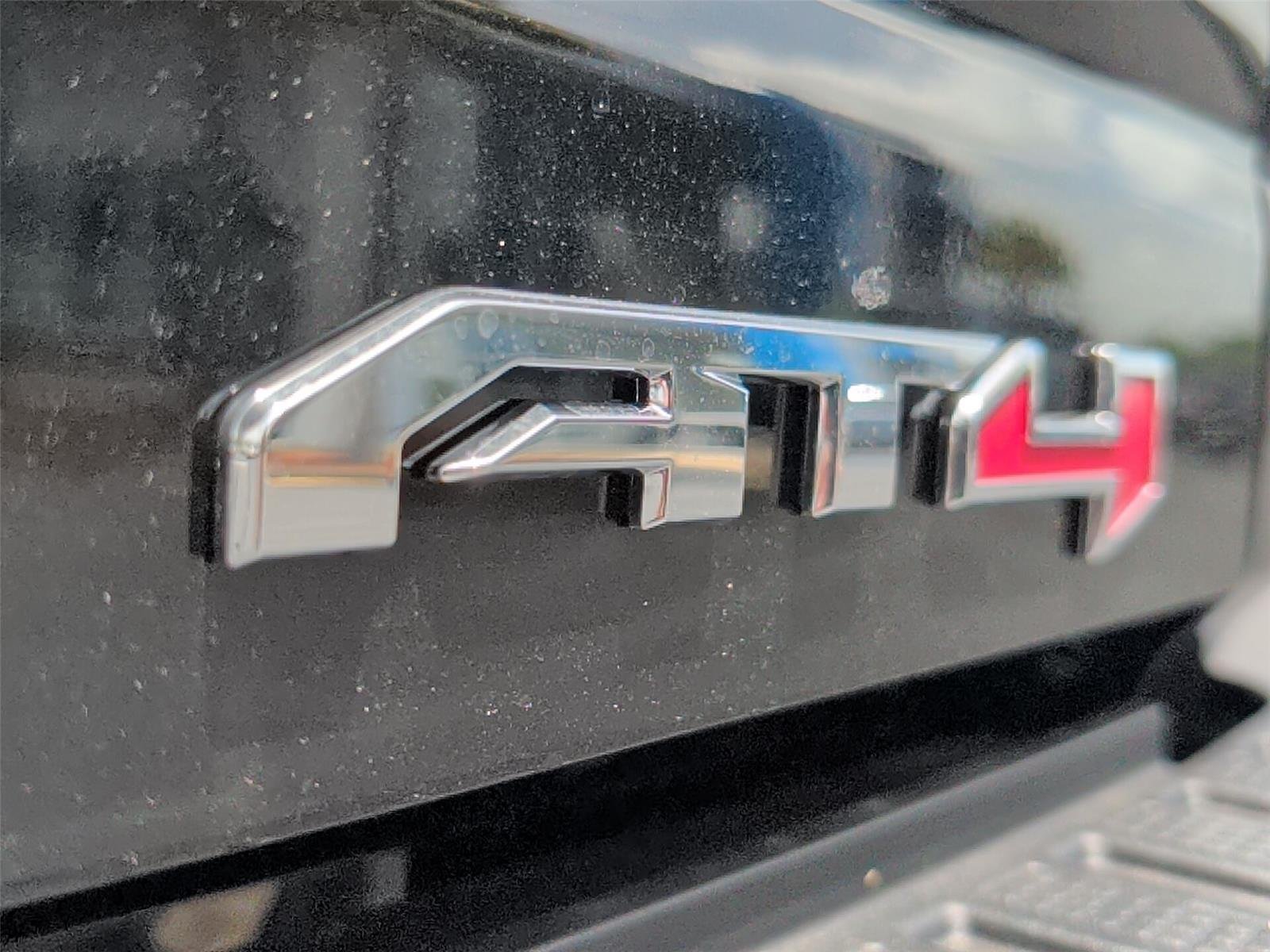 New 2026 Onyx Black GMC AT4 image 37