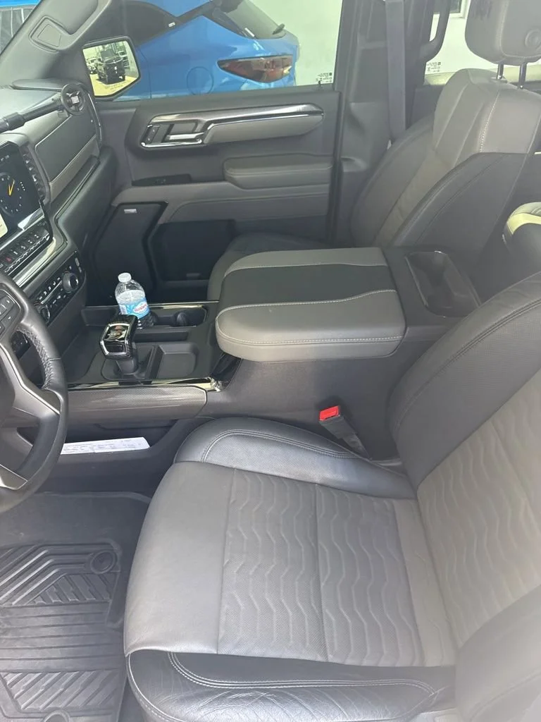Used 2024 Summit White Chevrolet ZR2 image 8