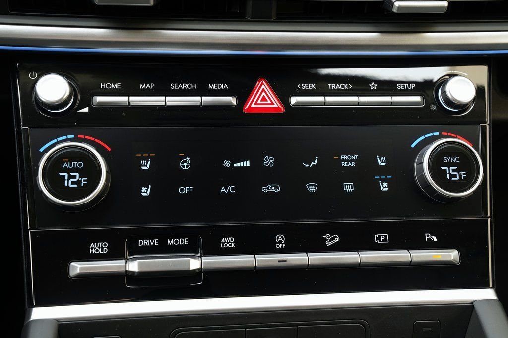 New 2026 Phantom Black Hyundai Limited image 53