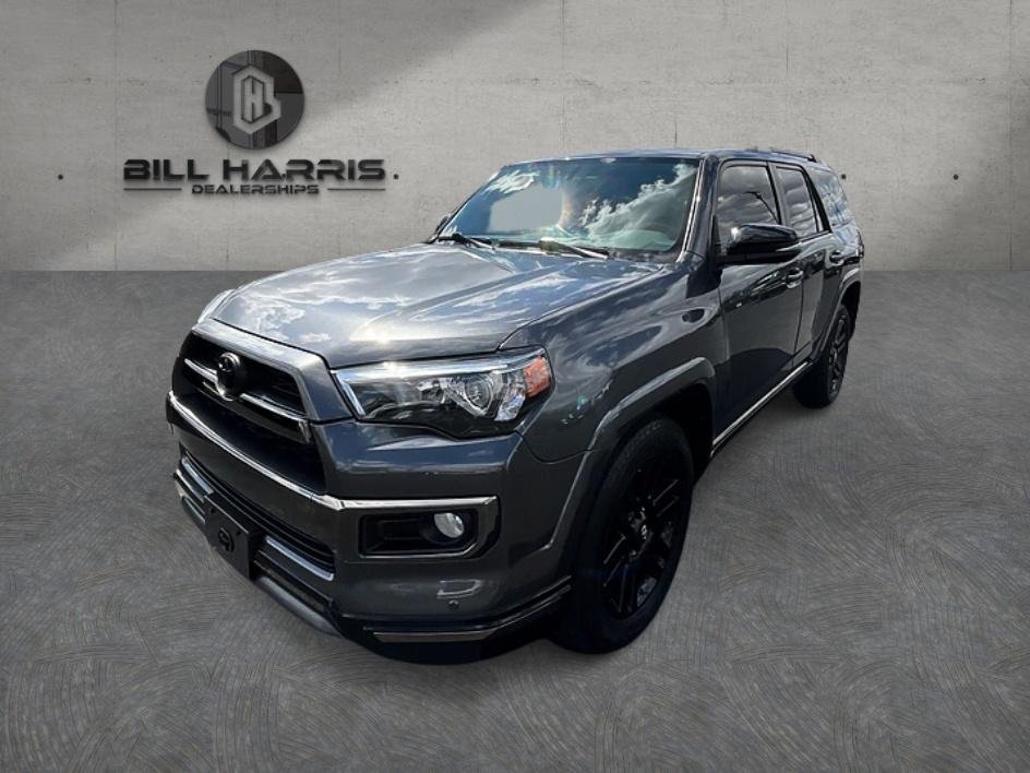 2019 Toyota 4Runner Night Shade 4x4 V6's photo