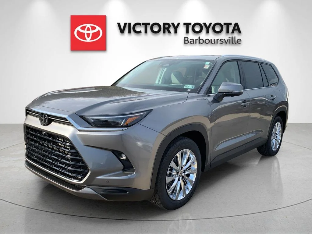 2026 Toyota Grand Highlander Platinum AWD's photo