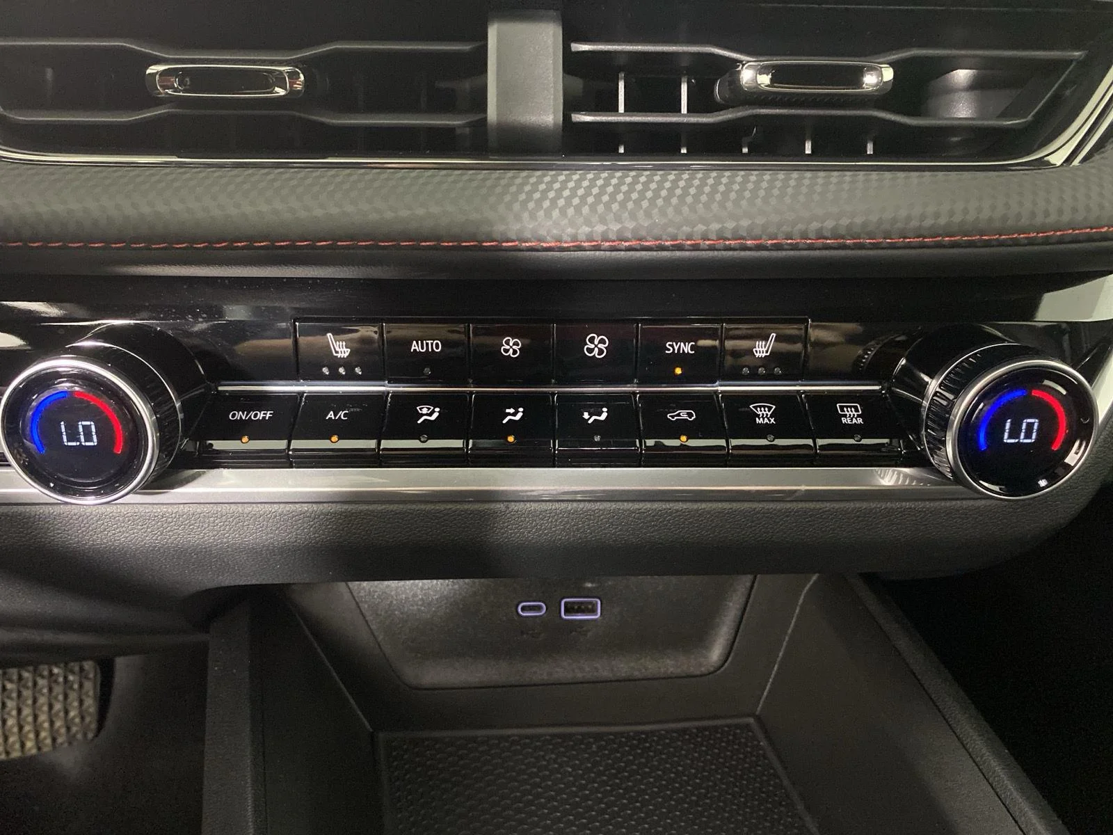 Used 2026 Sterling Gray Metallic Chevrolet AWD RS image 22