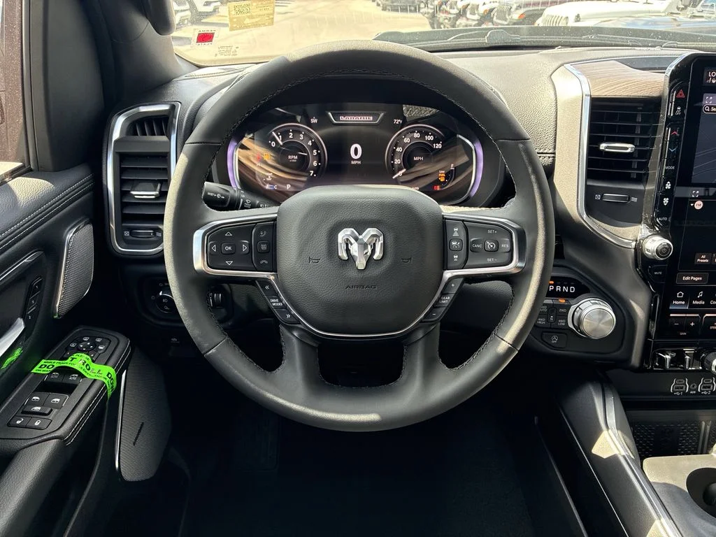 New 2026 Diamond Black Crystal Pearl-Coat Exterior Paint RAM Laramie image 17