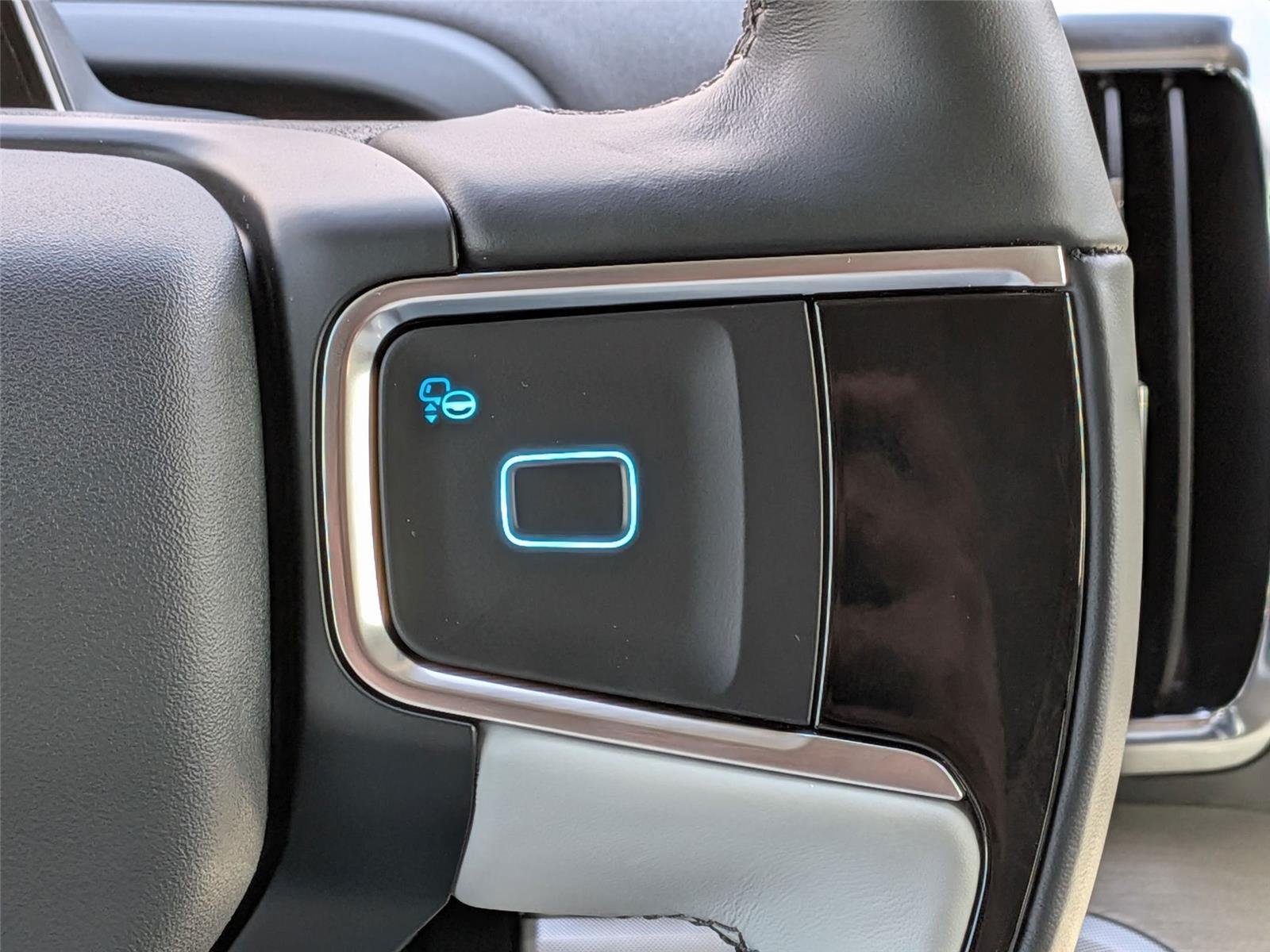New 2025 Agate Black Metallic Ford Platinum® MAX image 20