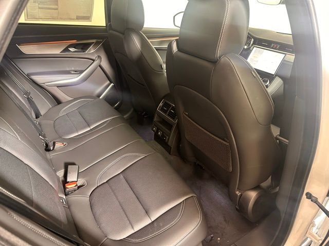 2026 Jaguar F-Pace R-Dynamic S - Photo 22