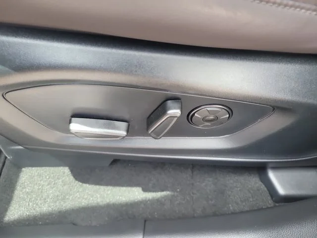 Used 2026 Red Ford Platinum image 22