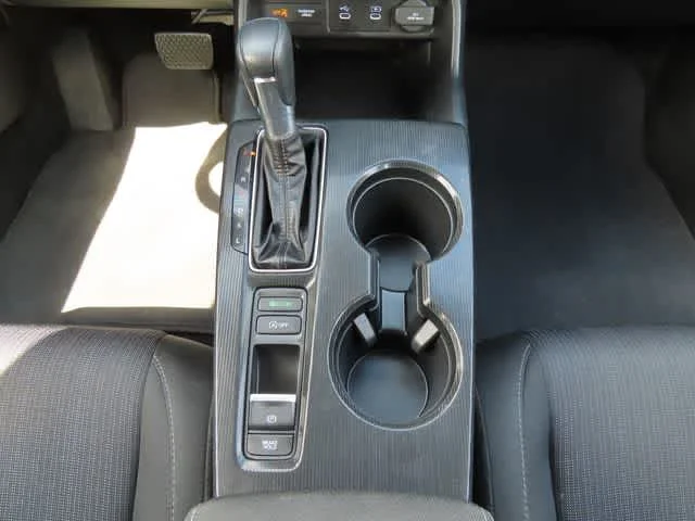 2025 Honda Civic LX - Photo 20