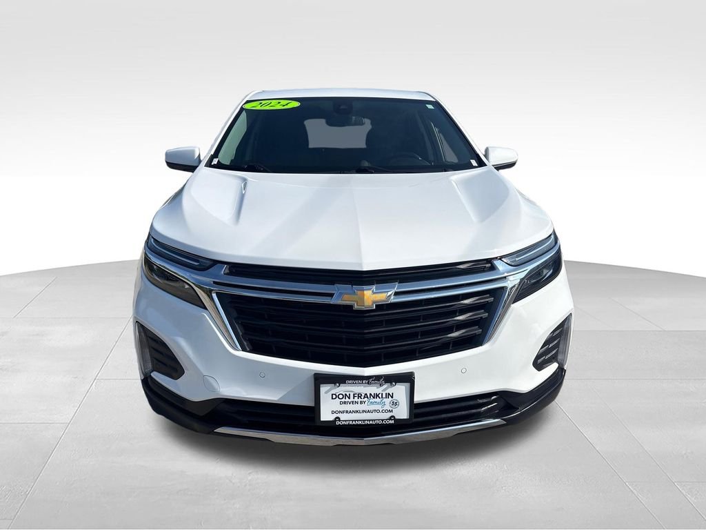 Used 2024 White Chevrolet LT image 8