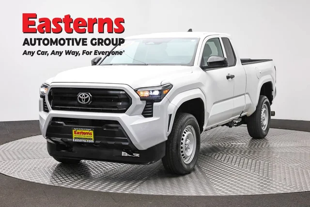 2025 Toyota Tacoma SR