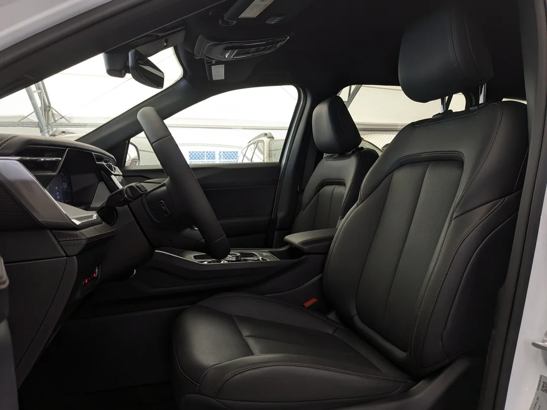 New 2026 White Jeep Limited - - 4x4 - Limited Pkg (23G) - Tech Group - Mopar Interior Protection Pkg & More! image 15