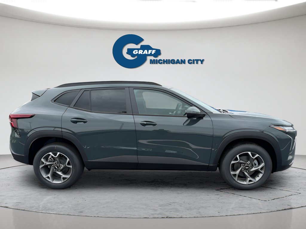 2026 Chevrolet Trax LT - Photo 7