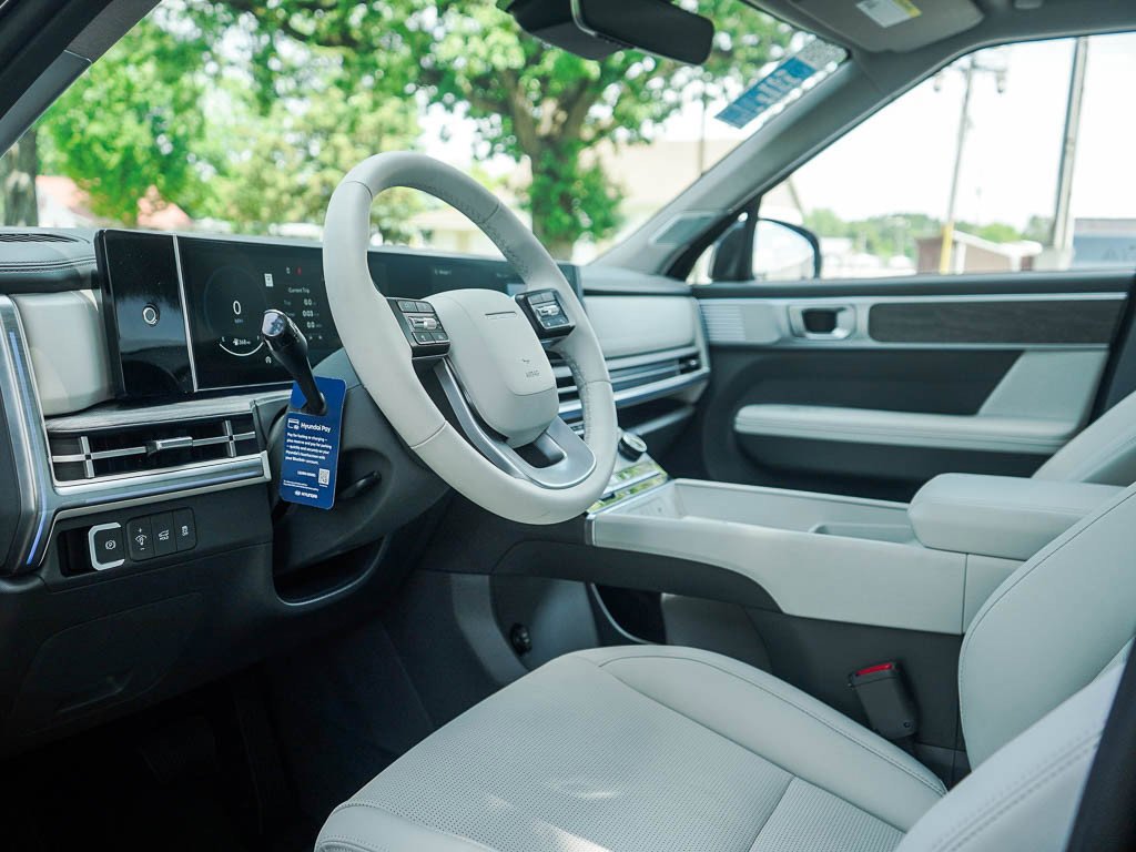 New 2026 Phantom Black Hyundai Limited 7P AWD image 19