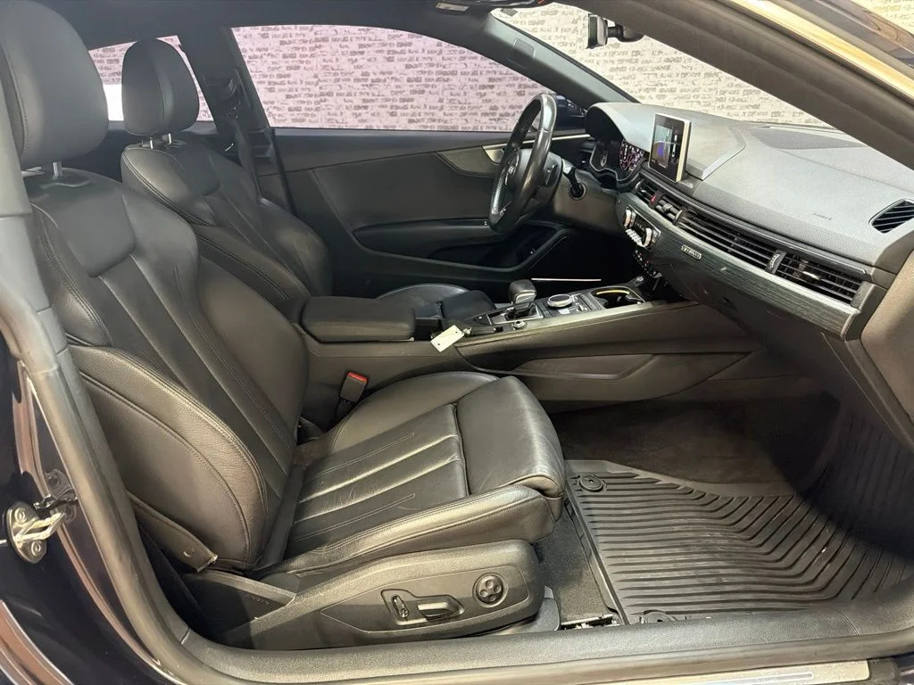 Used 2018 Moonlight Blue Metallic Audi 2.0T Premium Plus image 9