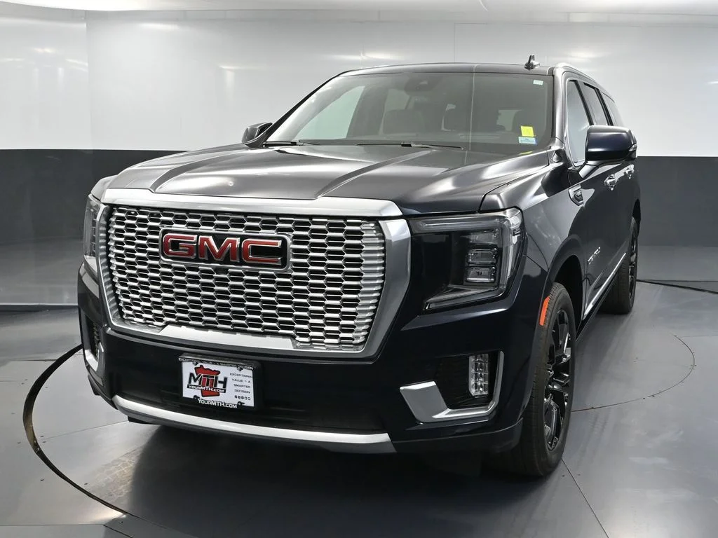 2023 GMC Yukon Denali - Photo 13