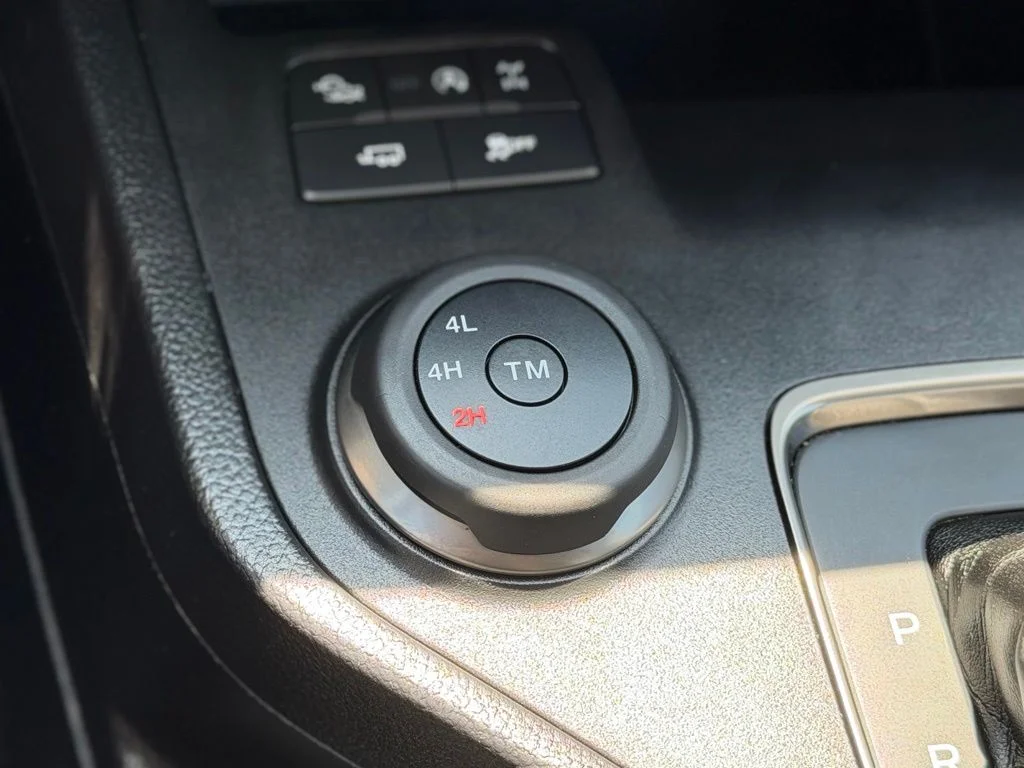 Used 2021 White Ford XL image 16