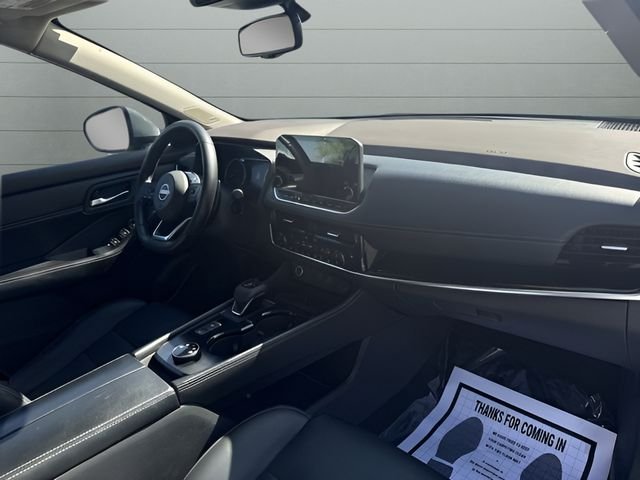 Used 2023 Gray Nissan SL image 17