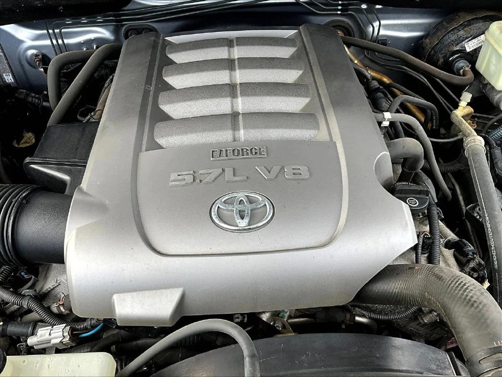 Used 2009 Silver Toyota SR5 image 32