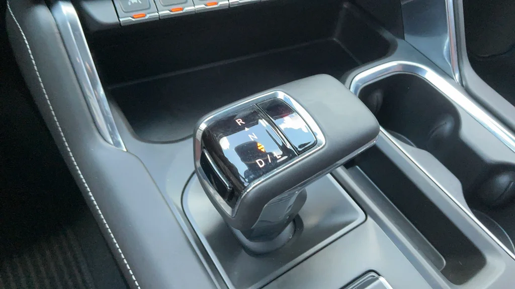 Used 2024 Black GMC Denali Ultimate image 15