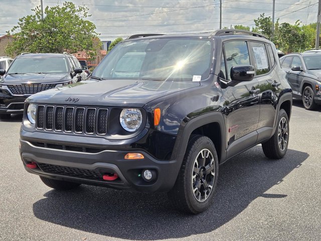 2023 Jeep Renegade Trailhawk