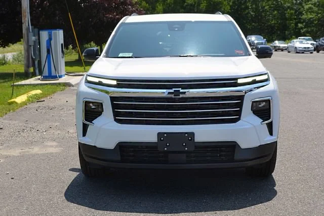 2026 Chevrolet Traverse LT - Photo 3