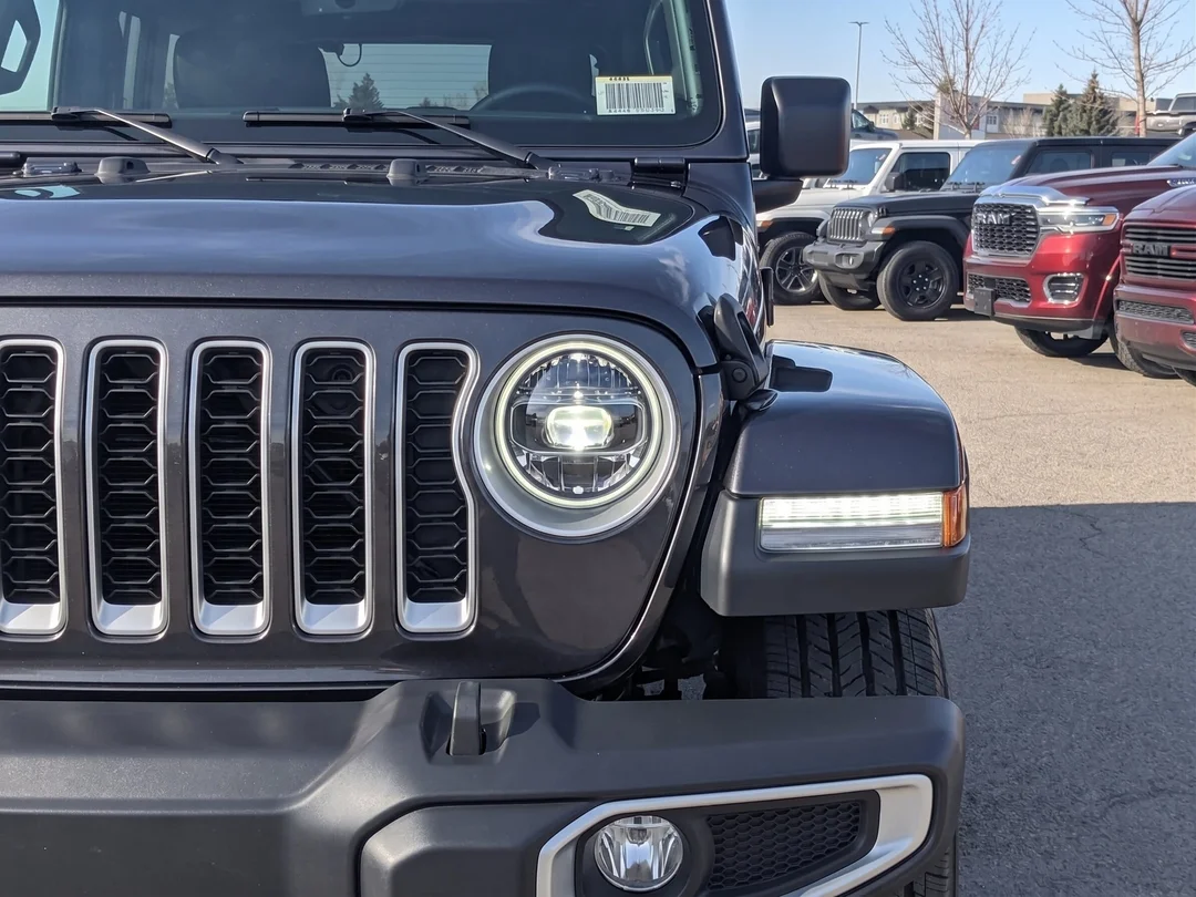 New 2026 Black Jeep Sahara - - 4x4 - McKinley Leather Seats - Body-Color Hardtop - Side Steps & More! image 10