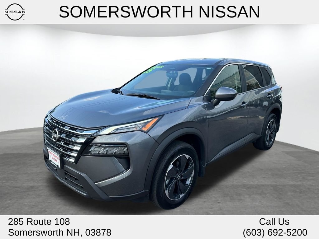 Used 2025 Gray Nissan SV image 1