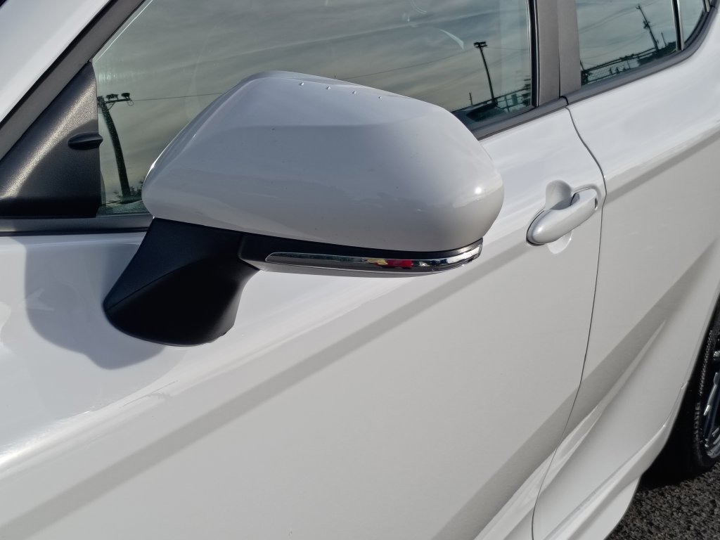 Used 2025 White Toyota SE image 14