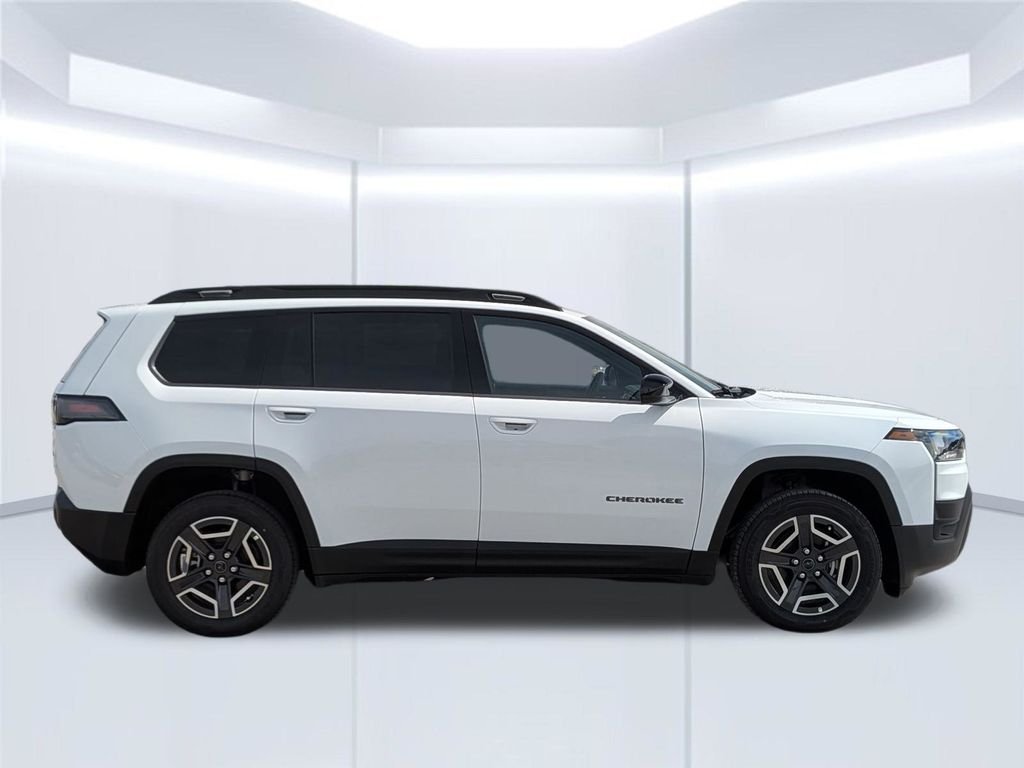 New 2026 Bright White Clear-Coat Exterior Paint Jeep Laredo image 8