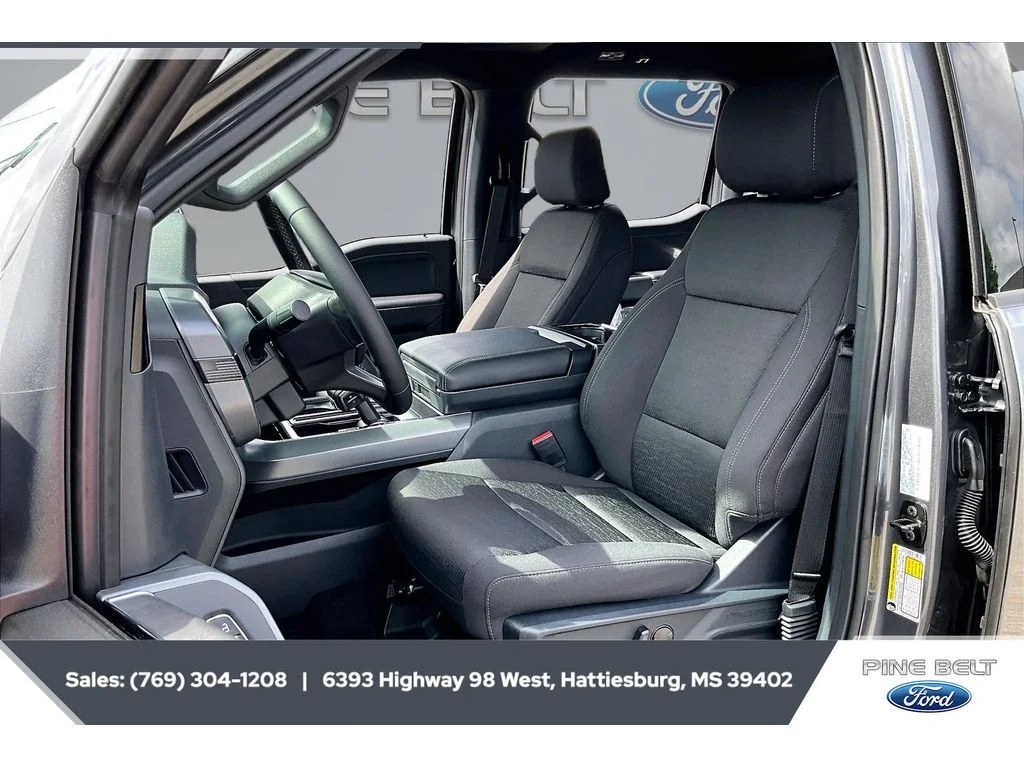 New 2026 Carbonized Gray Metallic Ford XLT image 19