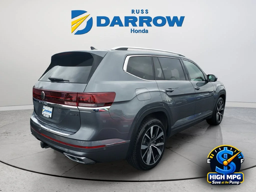 Used 2024 Gray Volkswagen 2.0T SEL Premium R-Line image 5