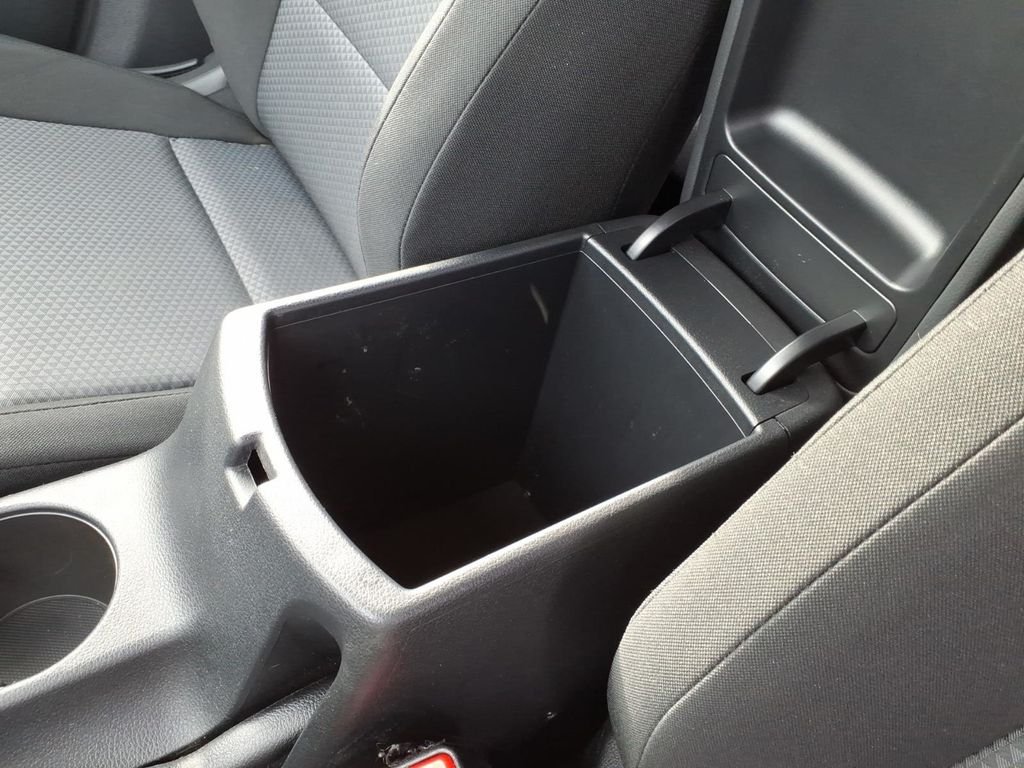 Used 2022 Gravity Gray Kia X-Line w/navigation image 21