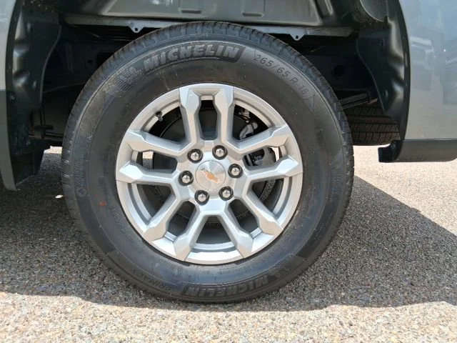 New 2026 Sterling Gray Metallic Chevrolet LT image 18