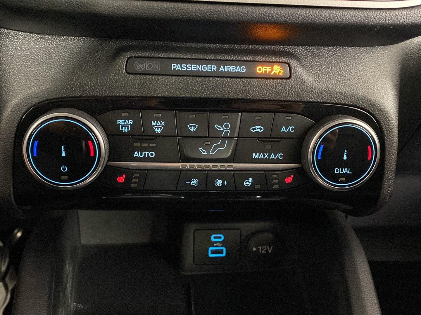 Used 2022 Carbonized Gray Ford SEL image 6