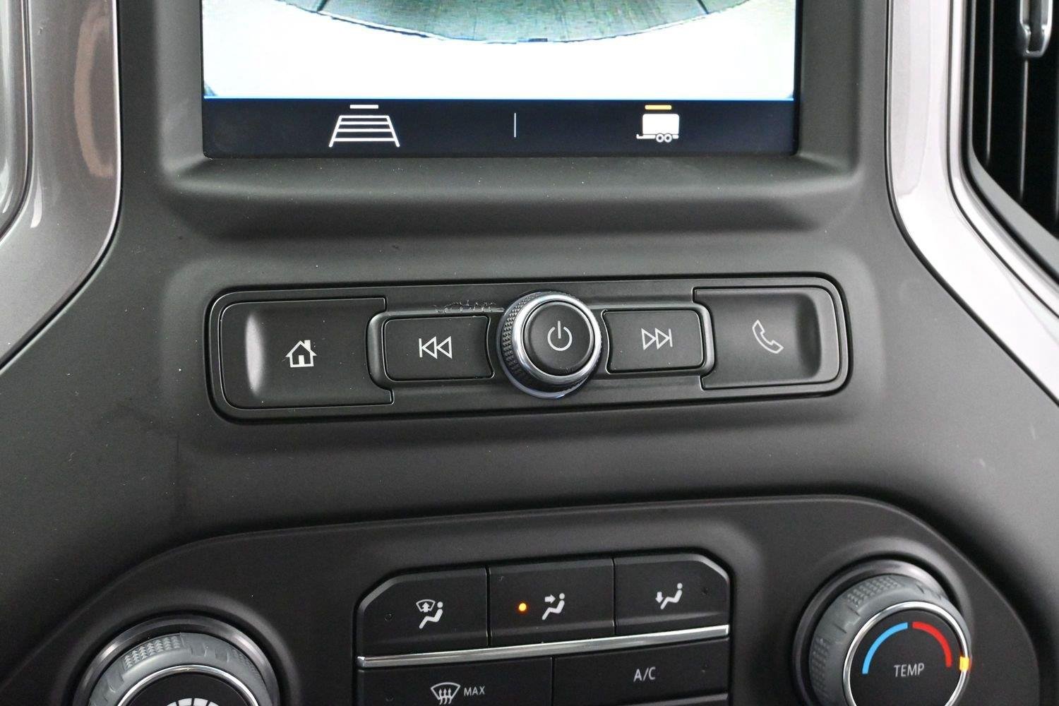 Used 2022 Summit White Chevrolet Custom image 21