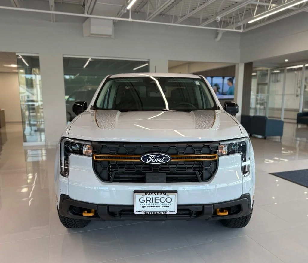 New 2026 White Ford Tremor image 11