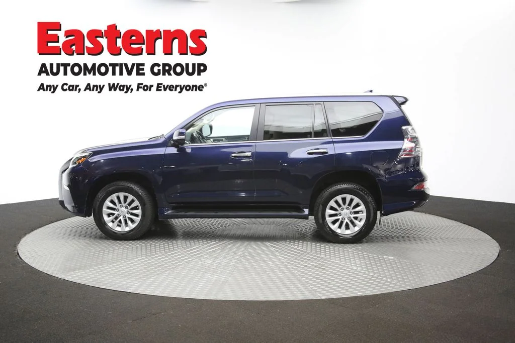 Used 2021 Blue Lexus 460 image 65