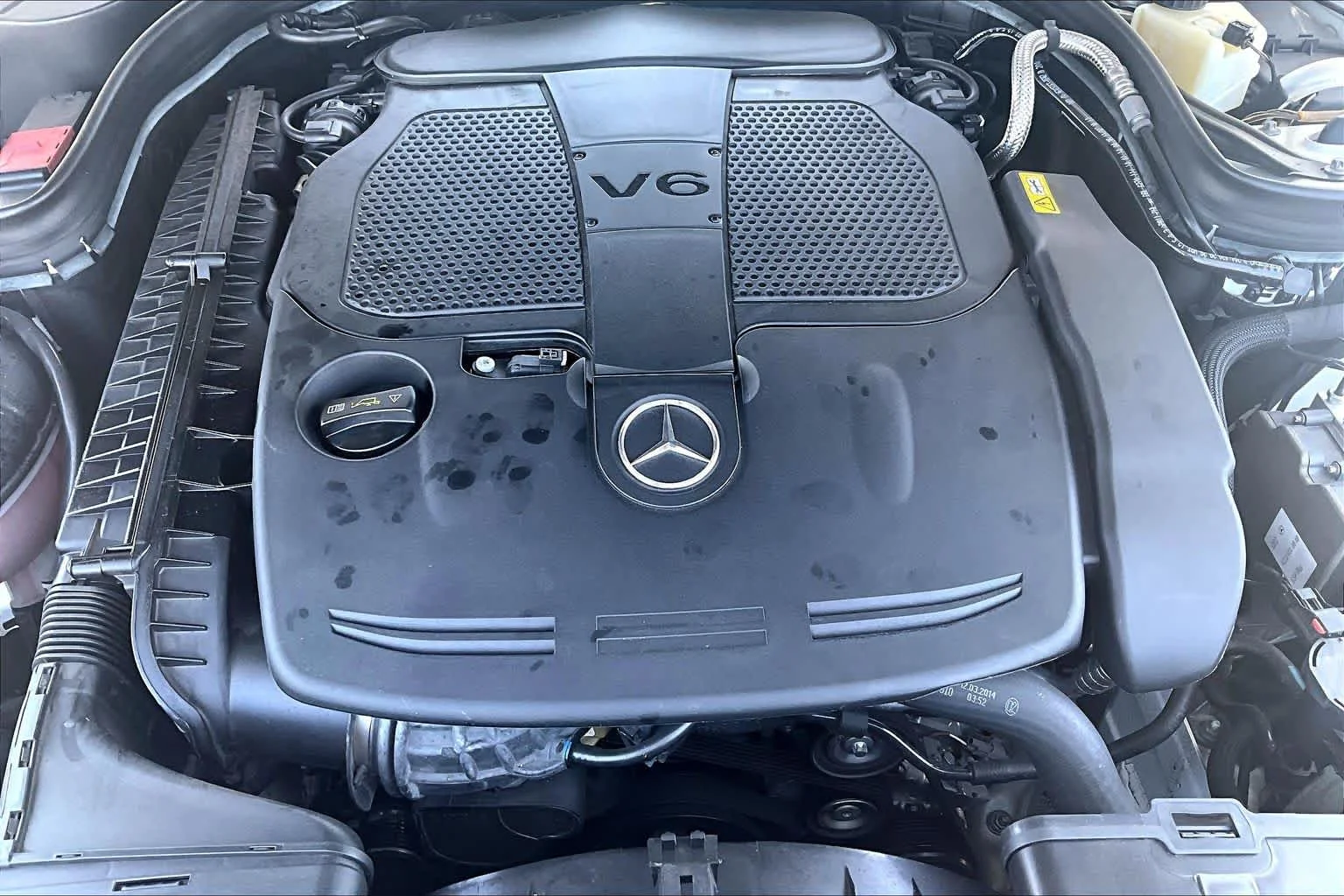 Used 2014 Polar White Mercedes-Benz E 350 image 31
