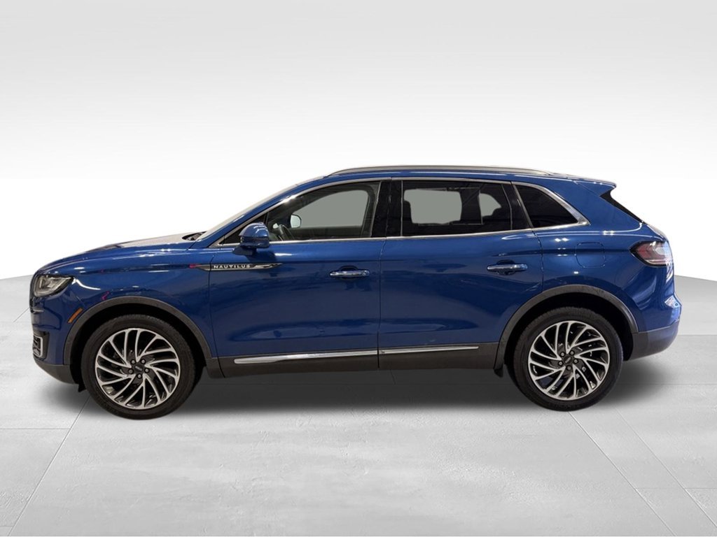 Used 2020 Lincoln Nautilus Reserve with VIN 2LMPJ8K92LBL08666 for sale in Golden Valley, Minnesota