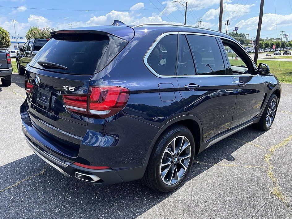Used 2018 Imperial Blue Metallic BMW xDrive35i image 5