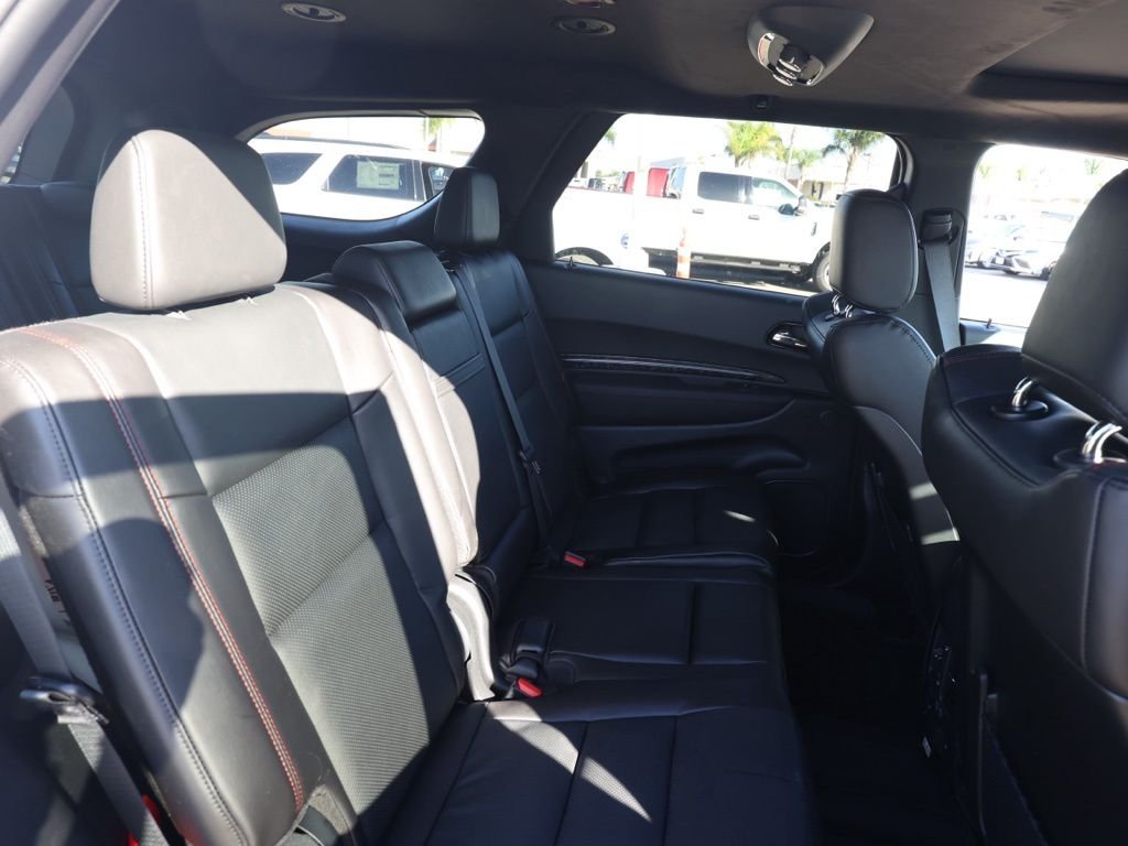 New 2026 White Knuckle Clear-Coat Exterior Paint Dodge GT Premium HEMI V8 image 17