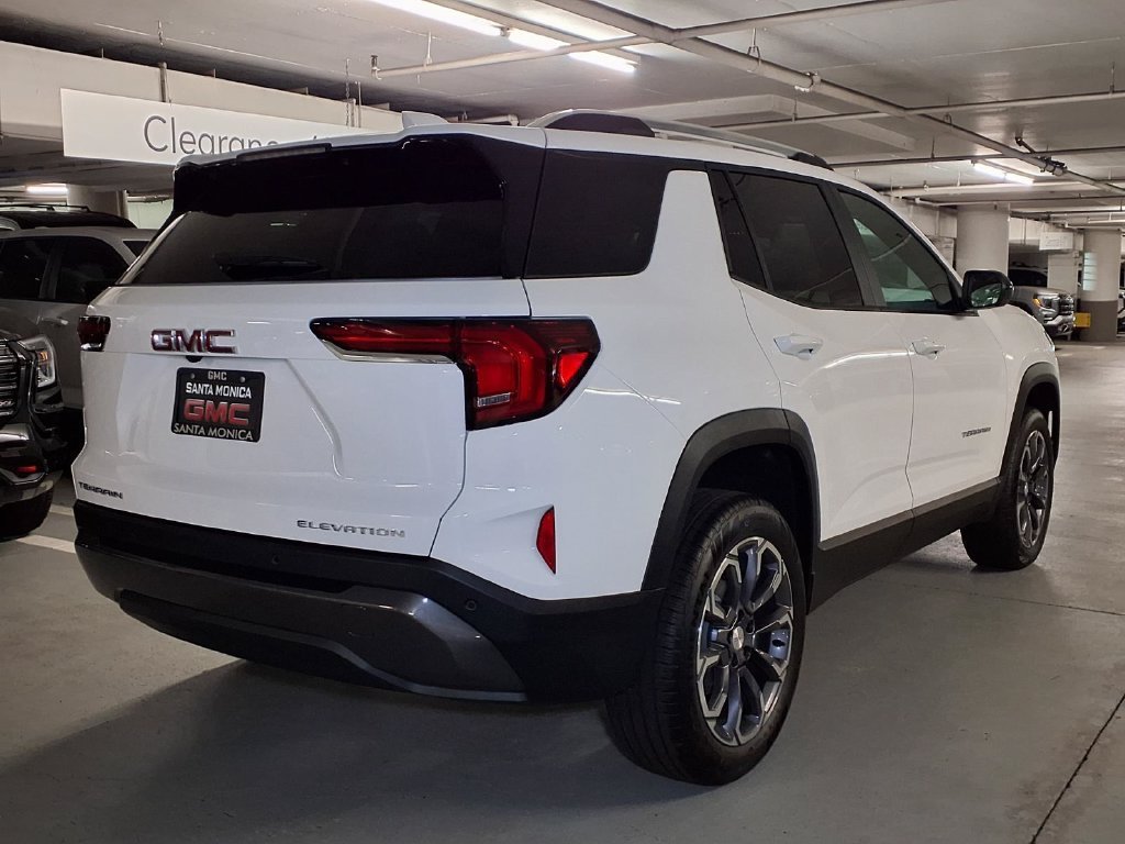 2027 GMC Terrain Elevation - Photo 8