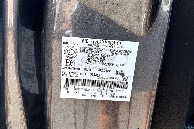 Used 2013 Gray Ford XLT image 18
