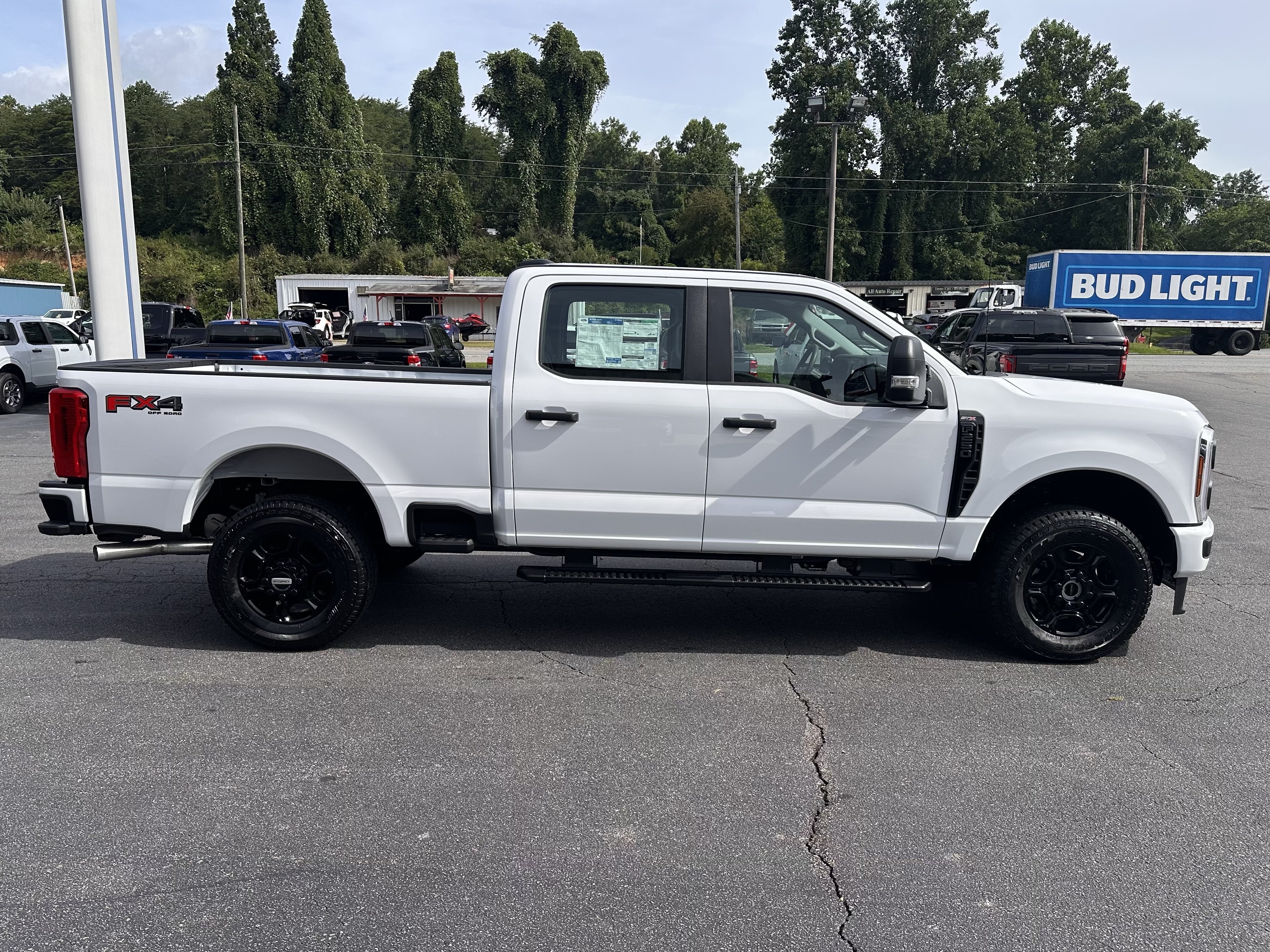 New 2026 Oxford White Ford F-250® XL image 5