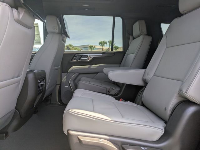 New 2026 Sterling Metallic GMC Elevation image 19