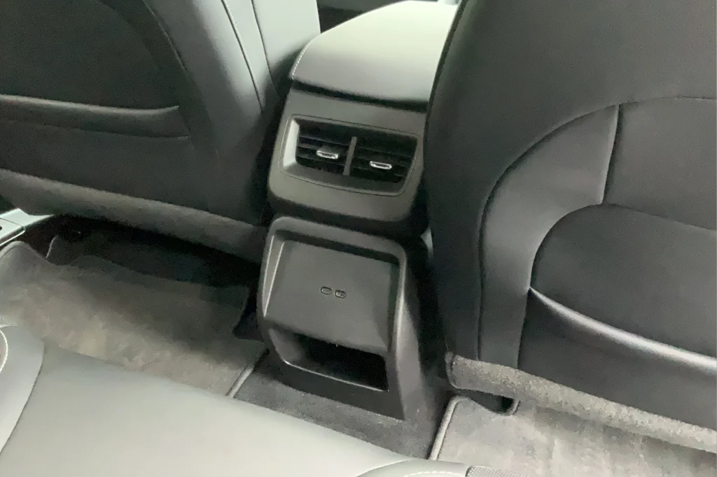 Used 2024 Gray Chevrolet RS image 21