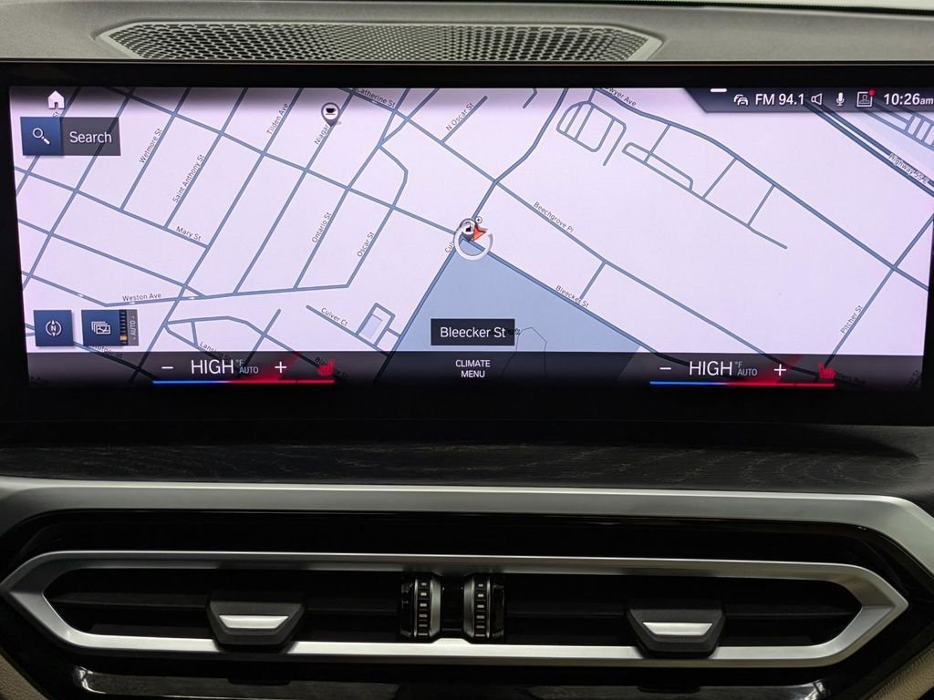 2023 BMW 3 Series 330i - Photo 15