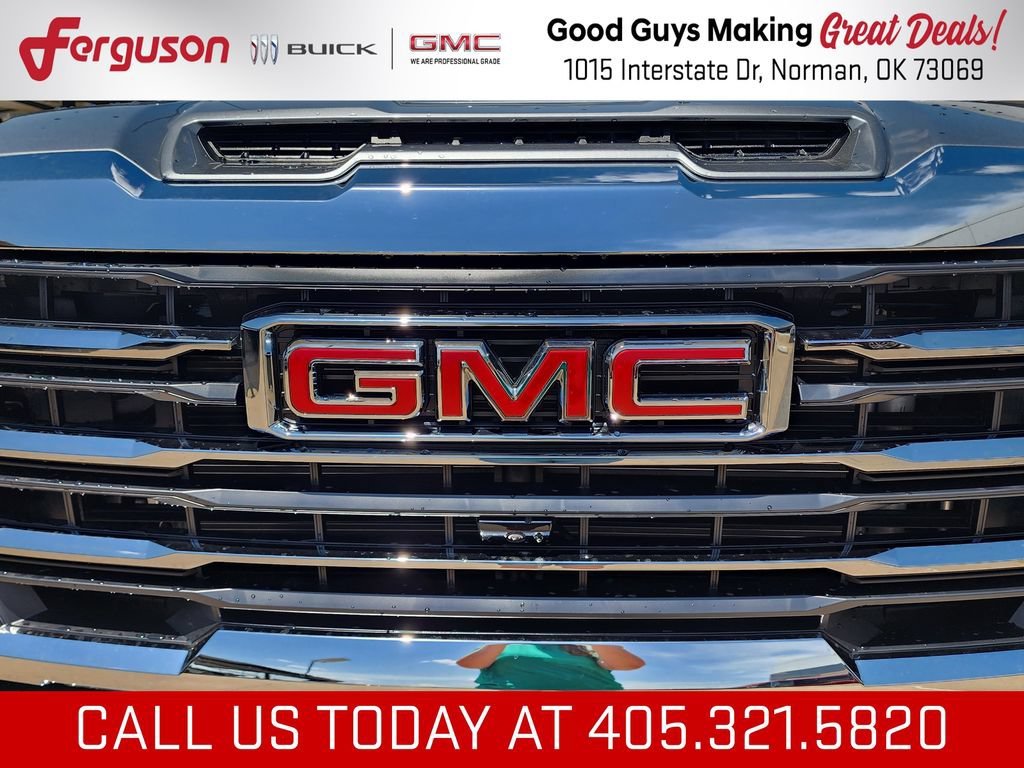 2026 GMC Sierra 2500HD SLT - Photo 9
