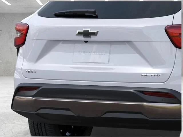 New 2026 Summit White Chevrolet ACTIV image 14